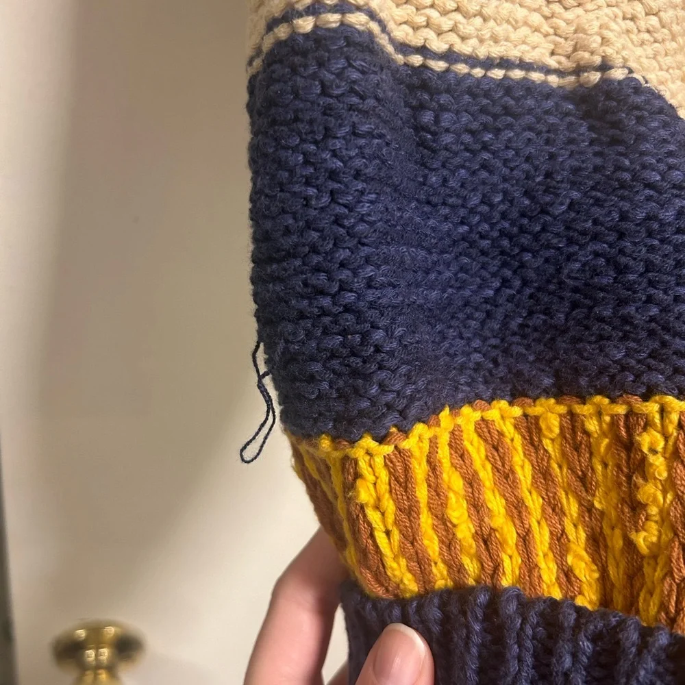 RARE - Free People Mountain Burst Sweater - worn twice. - Picture 4 of 4